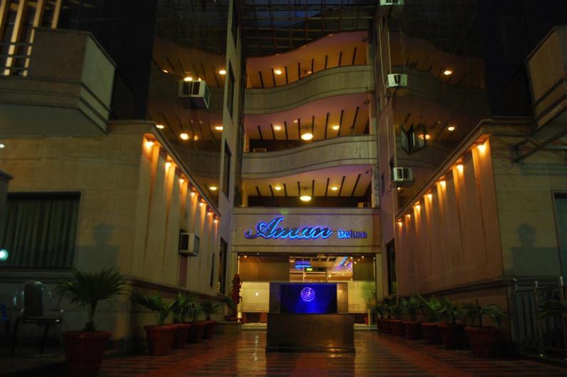 Aman Deluxe Hotell New Delhi Eksteriør bilde