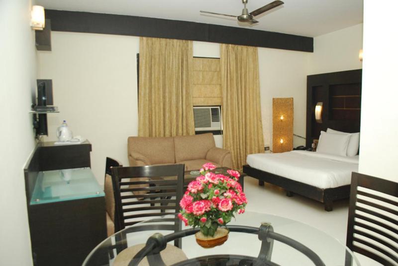 Aman Deluxe Hotell New Delhi Eksteriør bilde