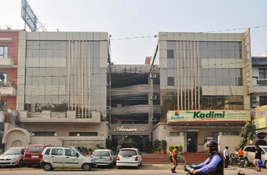 Aman Deluxe Hotell New Delhi Eksteriør bilde